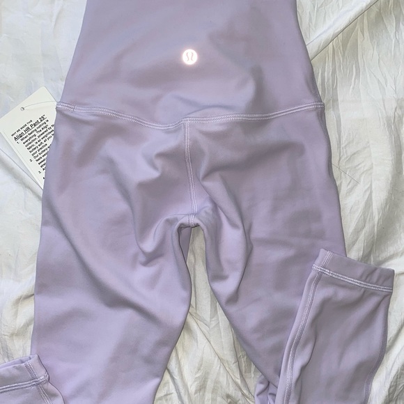 LULULEMON - Picture 5 of 6